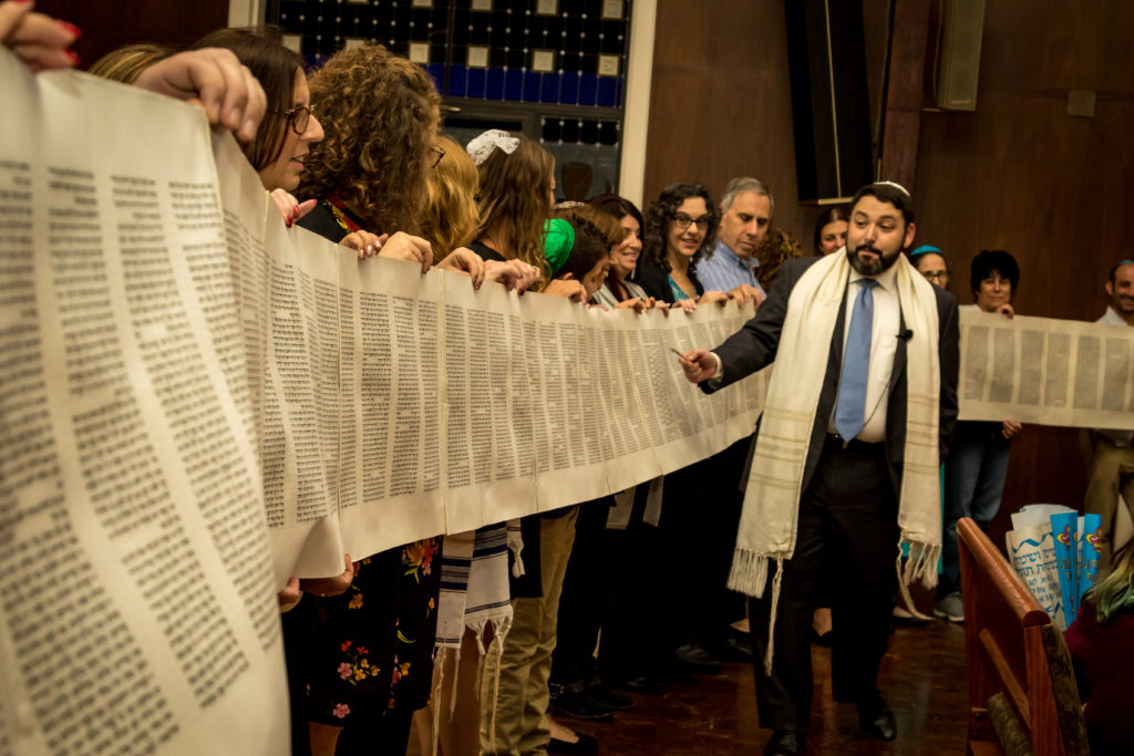 Simchat Torah - Temple Bnai Torah